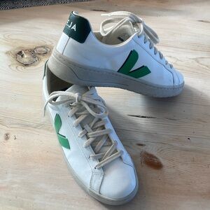 Veja White and Green Women's Sneakers